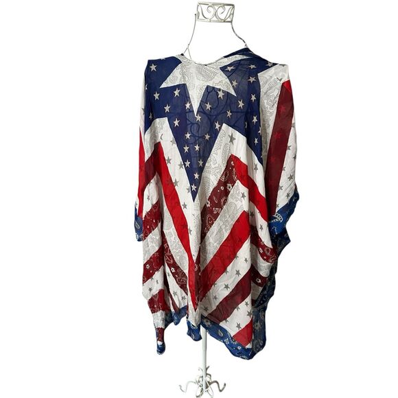 NEW WITHOUT TAGS American Flag Shawl -VISCOSE poncho/shawl cape cardigan ONE SIZ - Picture 4 of 6